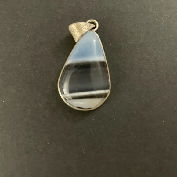 Blue Opal silver pendant - Picture 2 of 2